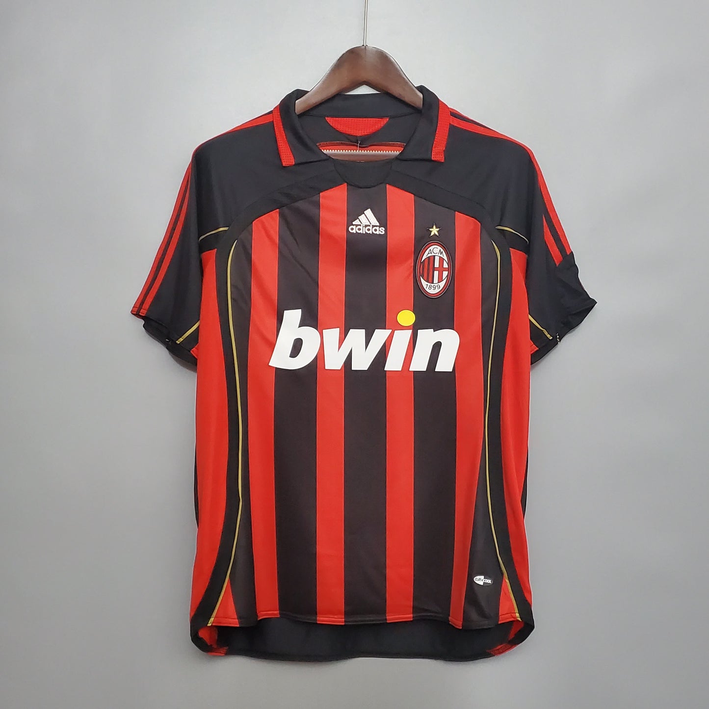 CAMISA RETRÔ DO MILAN 06/07