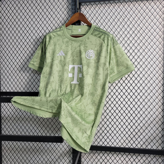 CAMISOLA DO BAYERN MUNICH 24/25 EDIÇÃO ESPECIAL