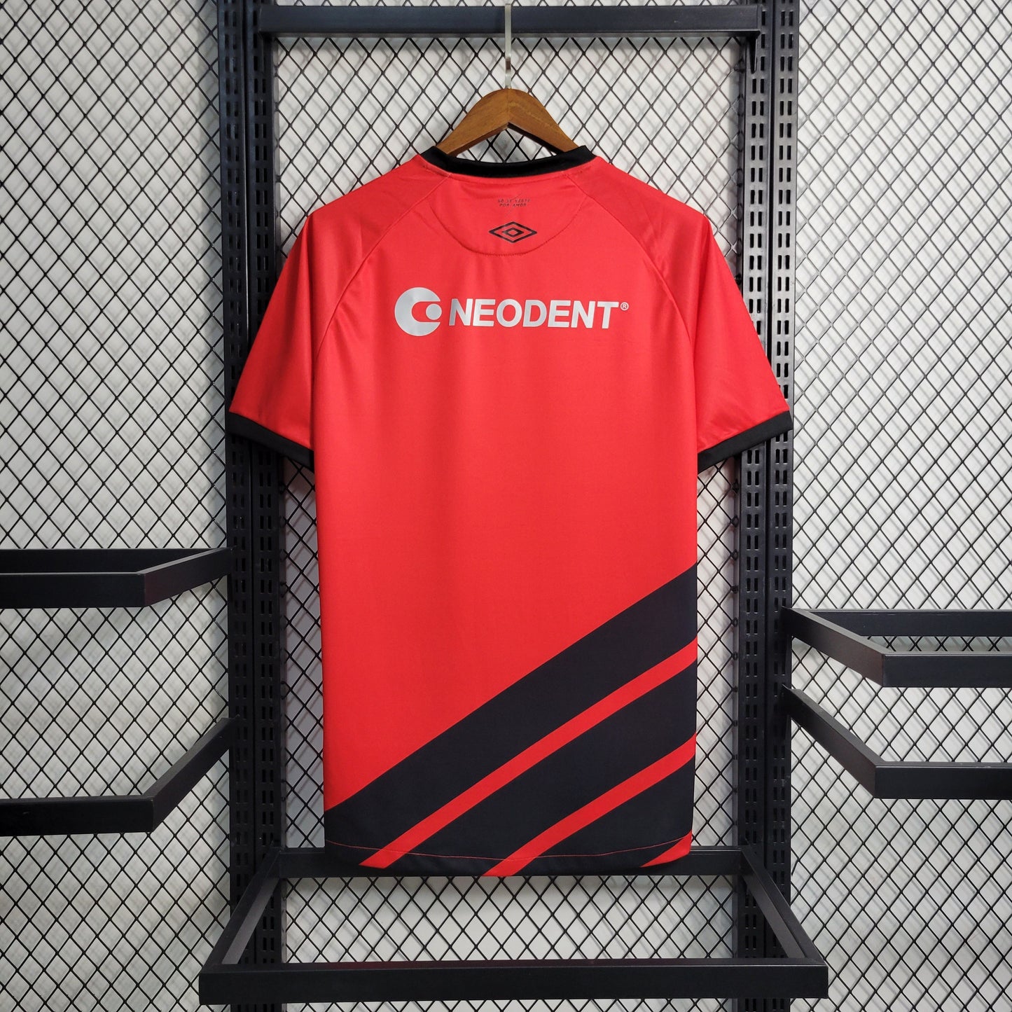 CAMISOLA DO ATLETICO PARANAENSE 24/25 VERMELHO